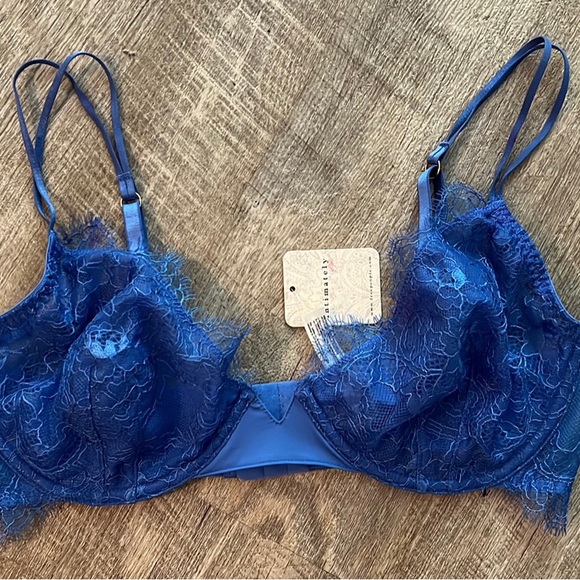 Free People lace bra 40D - Picture 6 of 14